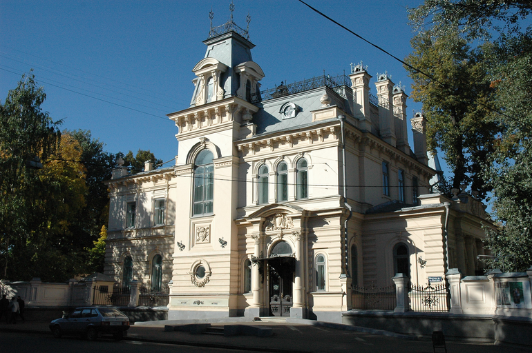 Государственный музей изобразительных искусств Республики Татарстан)